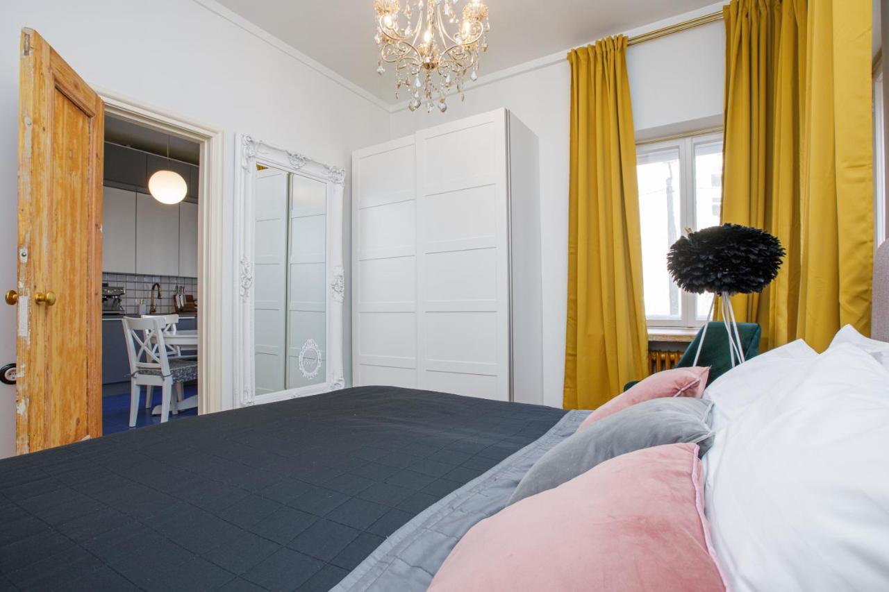 Apartment Peegel In City Center Free Parking Tallinn Extérieur photo