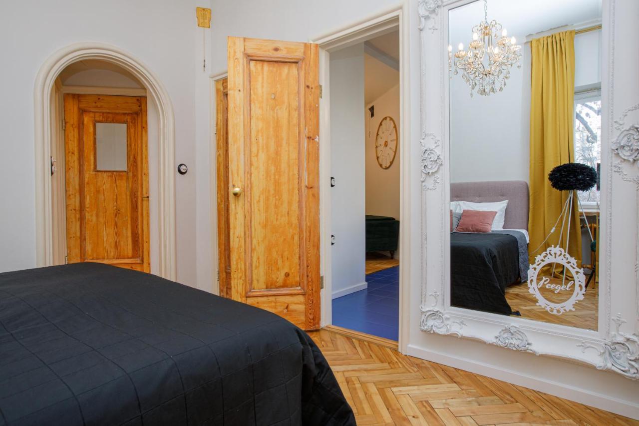 Apartment Peegel In City Center Free Parking Tallinn Extérieur photo